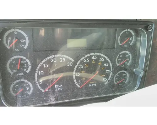 FREIGHTLINER COLUMBIA 120 GAUGE CLUSTER