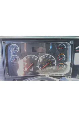 FREIGHTLINER COLUMBIA 120 GAUGE CLUSTER