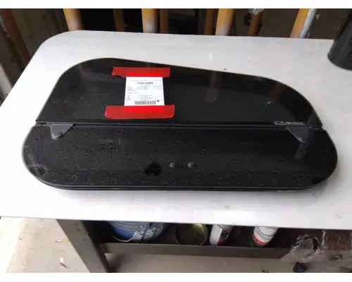 FREIGHTLINER COLUMBIA 120 GLASS, SLEEPER