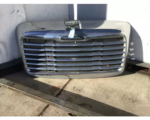 FREIGHTLINER COLUMBIA 120 GRILLE