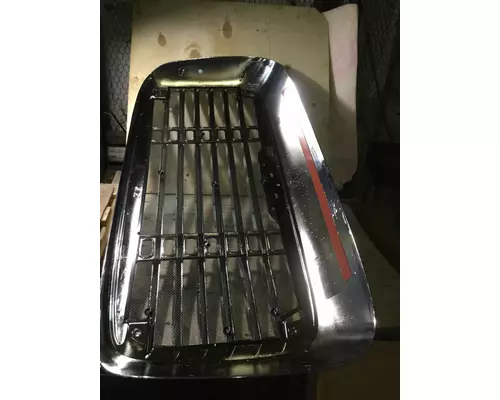 FREIGHTLINER COLUMBIA 120 GRILLE