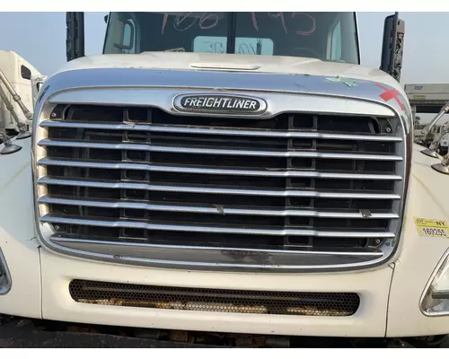 FREIGHTLINER COLUMBIA 120 Grille