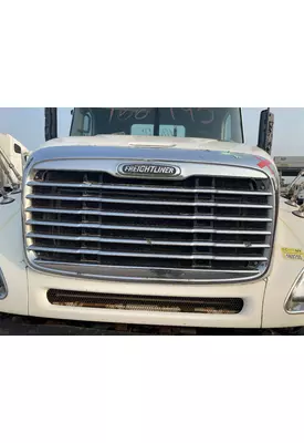 FREIGHTLINER COLUMBIA 120 Grille