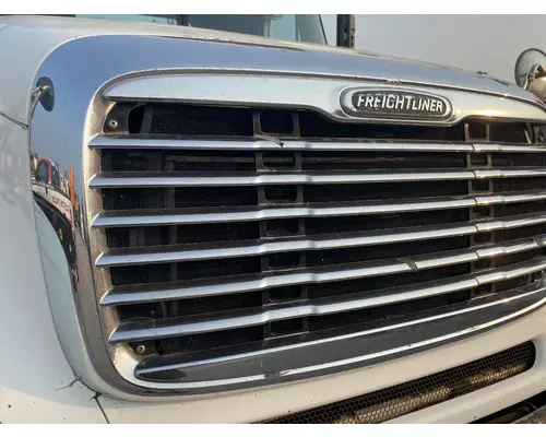 FREIGHTLINER COLUMBIA 120 Grille