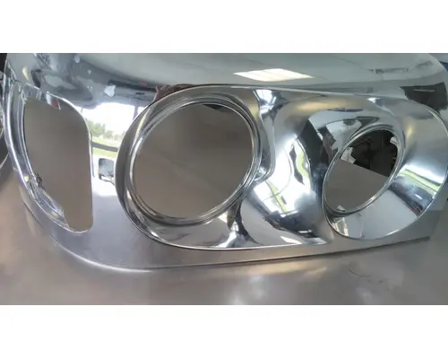 FREIGHTLINER COLUMBIA 120 HEADLAMP BEZEL