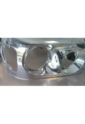 FREIGHTLINER COLUMBIA 120 HEADLAMP BEZEL