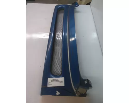 FREIGHTLINER COLUMBIA 120 HOOD, SECTION