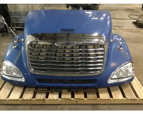 FREIGHTLINER COLUMBIA 120 HOOD