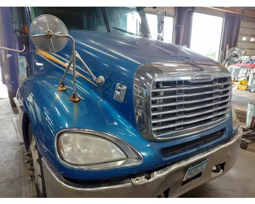 FREIGHTLINER COLUMBIA 120 HOOD