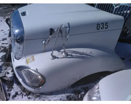 FREIGHTLINER COLUMBIA 120 HOOD