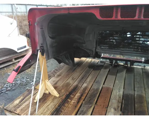 FREIGHTLINER COLUMBIA 120 HOOD