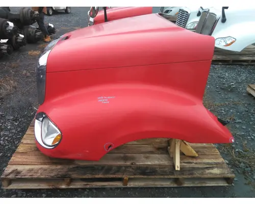 FREIGHTLINER COLUMBIA 120 HOOD