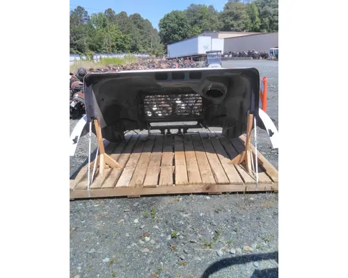 FREIGHTLINER COLUMBIA 120 HOOD