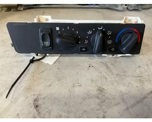 FREIGHTLINER COLUMBIA 120 HeaterAir Cond Parts, Misc