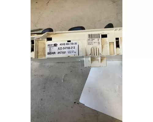 FREIGHTLINER COLUMBIA 120 HeaterAir Cond Parts, Misc
