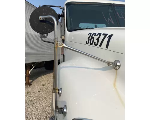 FREIGHTLINER COLUMBIA 120 Hood Mirror