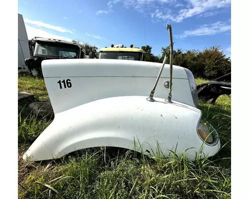 FREIGHTLINER COLUMBIA 120 Hood