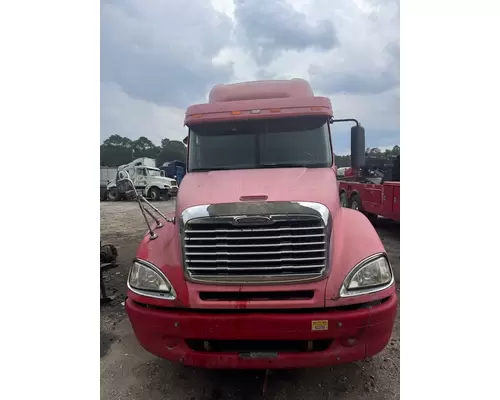 FREIGHTLINER COLUMBIA 120 Hood