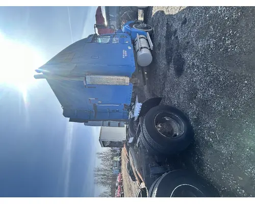 FREIGHTLINER COLUMBIA 120 Hood