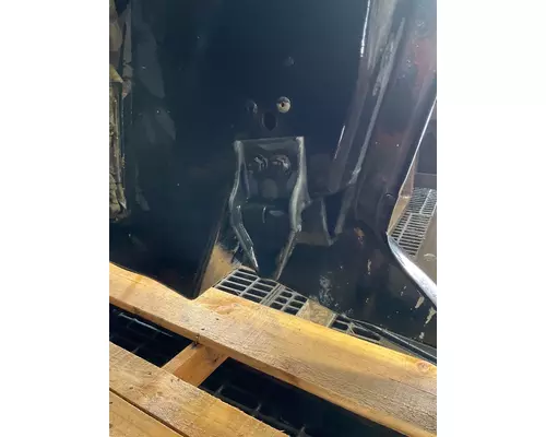 FREIGHTLINER COLUMBIA 120 Hood