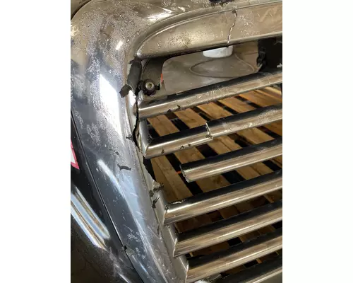 FREIGHTLINER COLUMBIA 120 Hood