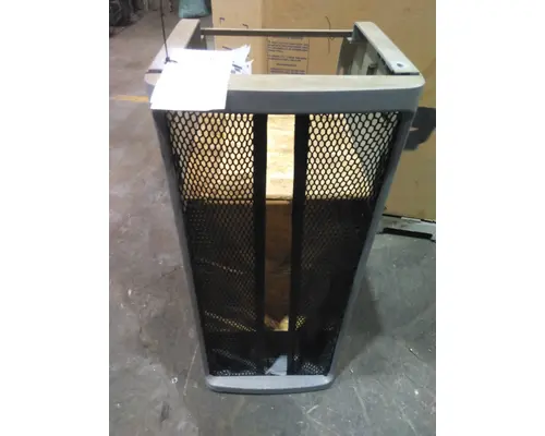 FREIGHTLINER COLUMBIA 120 INTERIOR CABINET