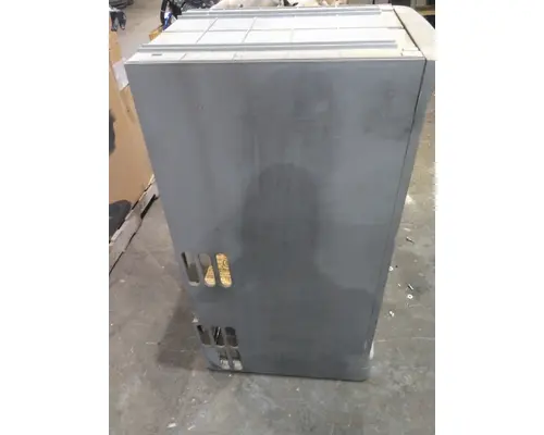 FREIGHTLINER COLUMBIA 120 INTERIOR CABINET