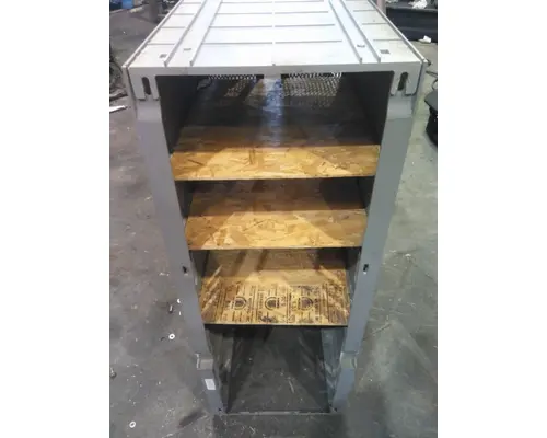 FREIGHTLINER COLUMBIA 120 INTERIOR CABINET