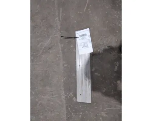 FREIGHTLINER COLUMBIA 120 INTERIOR PARTS, MISC.