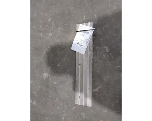 FREIGHTLINER COLUMBIA 120 INTERIOR PARTS, MISC.