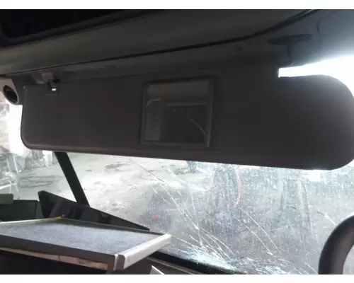 FREIGHTLINER COLUMBIA 120 INTERIOR SUN VISOR