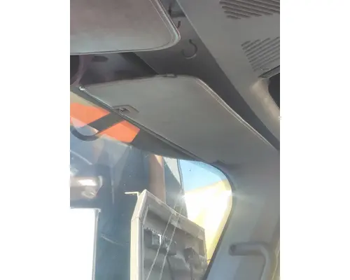 FREIGHTLINER COLUMBIA 120 INTERIOR SUN VISOR