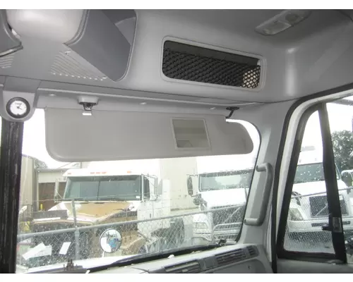 FREIGHTLINER COLUMBIA 120 INTERIOR SUN VISOR