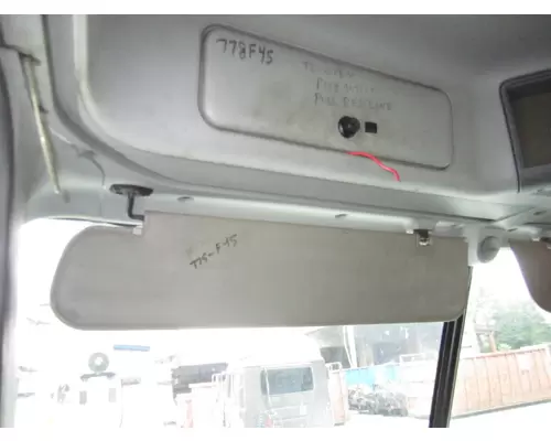 FREIGHTLINER COLUMBIA 120 INTERIOR SUN VISOR