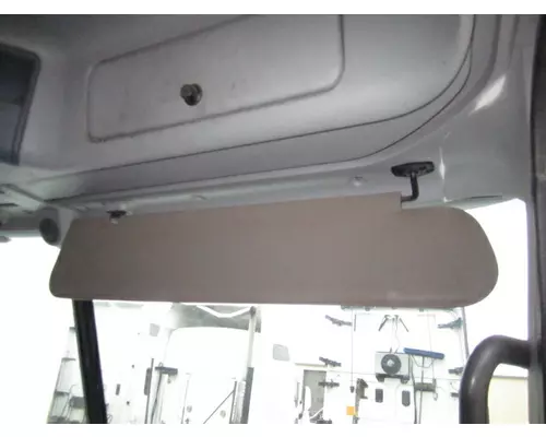 FREIGHTLINER COLUMBIA 120 INTERIOR SUN VISOR