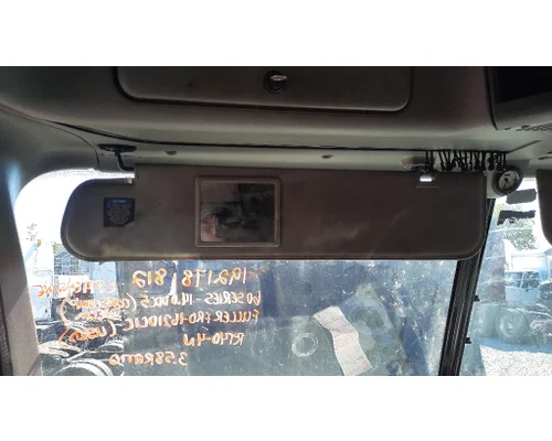 FREIGHTLINER COLUMBIA 120 INTERIOR SUN VISOR
