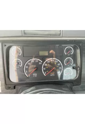 FREIGHTLINER COLUMBIA 120 Instrument Cluster