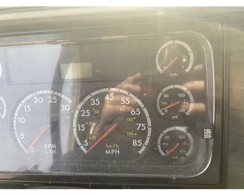 FREIGHTLINER COLUMBIA 120 Instrument Cluster