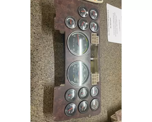 FREIGHTLINER COLUMBIA 120 Instrument Cluster