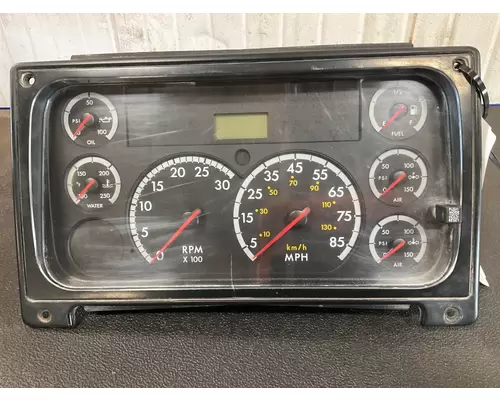 FREIGHTLINER COLUMBIA 120 Instrument Cluster