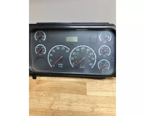 FREIGHTLINER COLUMBIA 120 Instrument Cluster