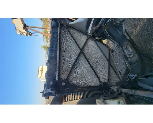 FREIGHTLINER COLUMBIA 120 Intercooler