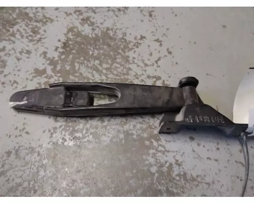 FREIGHTLINER COLUMBIA 120 LATCHLOCKLEVER