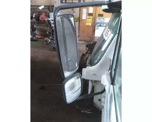 FREIGHTLINER COLUMBIA 120 MIRROR ASSEMBLY CABDOOR