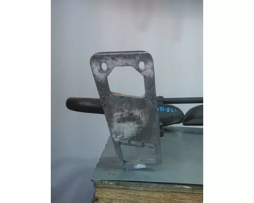 FREIGHTLINER COLUMBIA 120 MIRROR ASSEMBLY CABDOOR