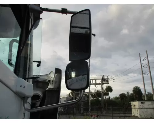 FREIGHTLINER COLUMBIA 120 MIRROR ASSEMBLY CABDOOR