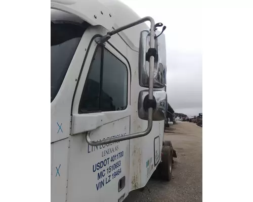 FREIGHTLINER COLUMBIA 120 MIRROR ASSEMBLY CABDOOR