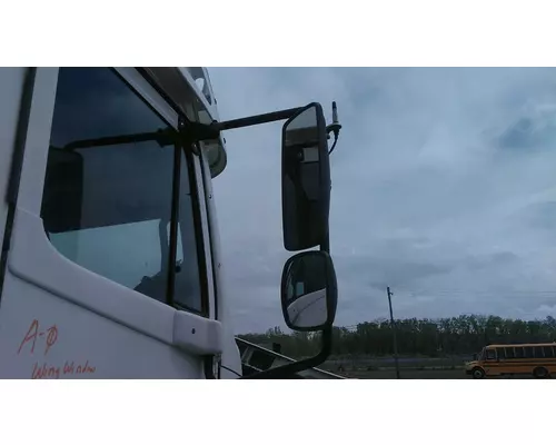 FREIGHTLINER COLUMBIA 120 MIRROR ASSEMBLY CABDOOR