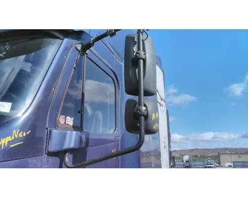 FREIGHTLINER COLUMBIA 120 MIRROR ASSEMBLY CABDOOR