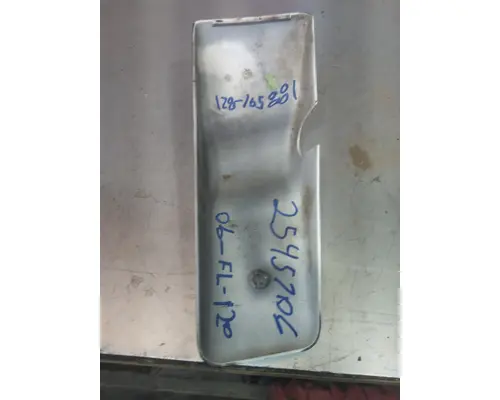 FREIGHTLINER COLUMBIA 120 MIRROR COMPONENTS